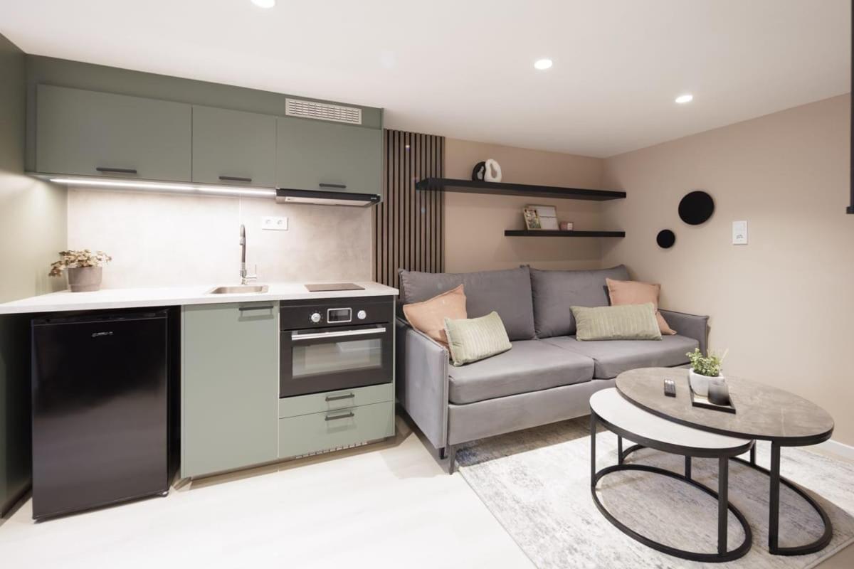 The Urban Chill Spot Harsfa Street Apartment Budapest Ngoại thất bức ảnh